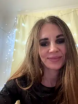 LucieMack's cam snapshot