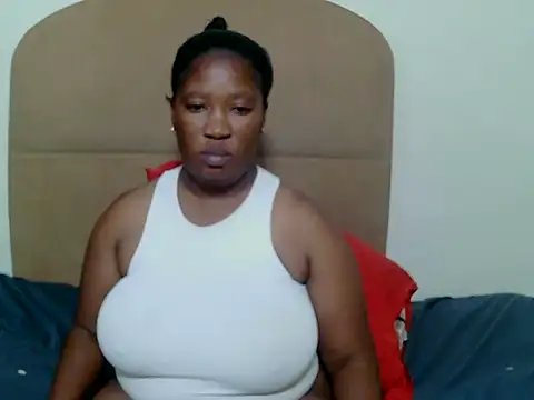 MissMoyo's cam snapshot