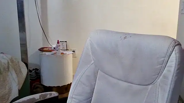 YasmineMinaj's cam snapshot