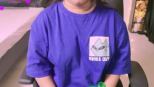 Khaleesiiii's cam snapshot