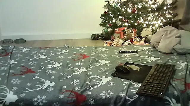 Ahotkittyxxx's cam snapshot