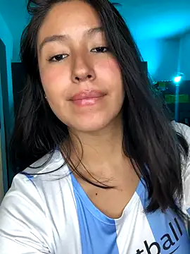 EmmaRossem's cam snapshot