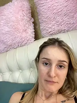 RosieBlossom's cam snapshot