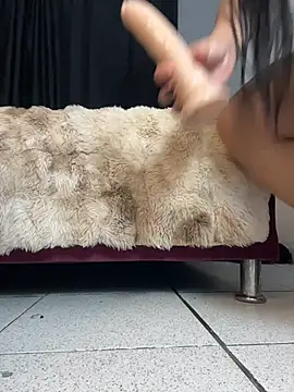 sophie_banks's cam snapshot