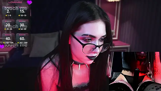 FetishForCassie's cam snapshot