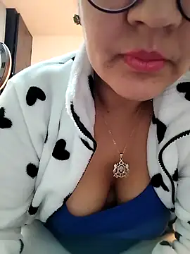 lolo890's cam snapshot