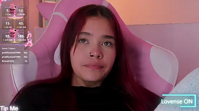 violeth_hill's cam snapshot