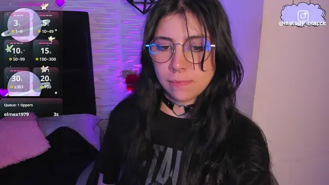 Melody_Black_'s cam snapshot