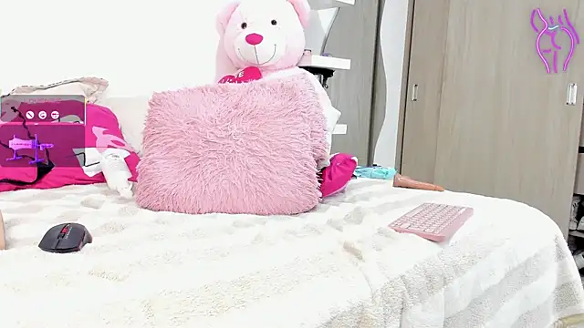 Queen_Antonella_Oficial's cam snapshot