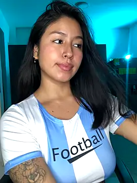 EmmaRossem's cam snapshot