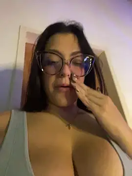 alilith's cam snapshot