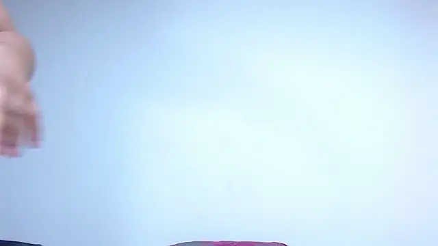 CrushOnMe_'s cam snapshot