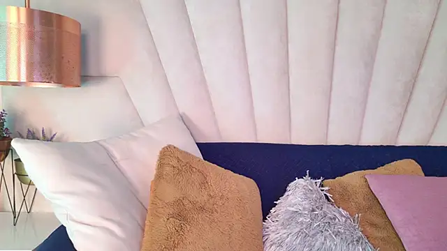 AlyssaRay's cam snapshot