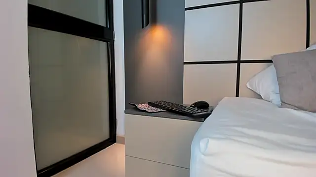 zoee_zi's cam snapshot