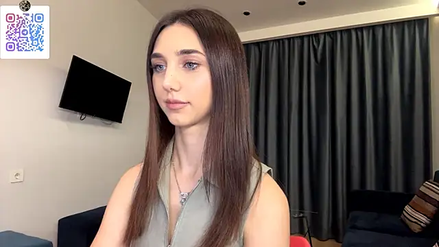 LinaMour's cam snapshot