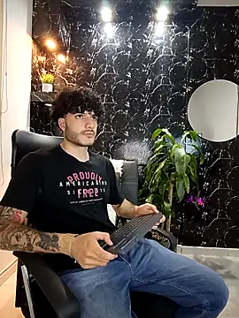 Rafael_Mendezz live sex cam