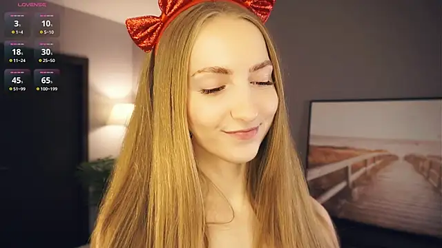 EsmaCarll's cam snapshot