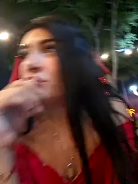 Sweed-virgin-pussy live sex cam