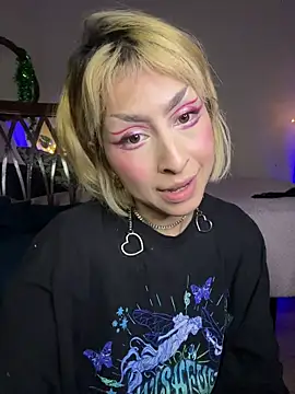 Cinamoonn's cam snapshot