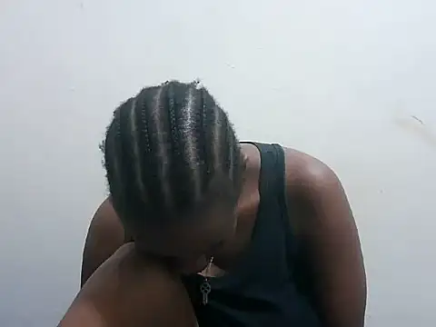 prettybeee's cam snapshot