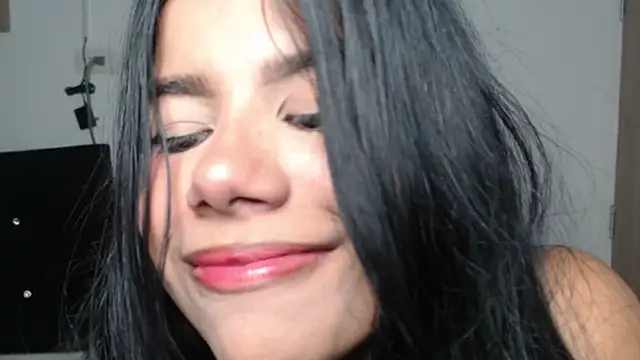 AlejandraScott live sex cam