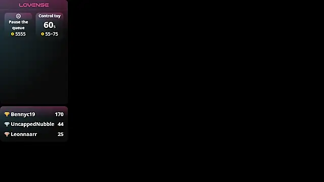 SeleneMore live sex cam