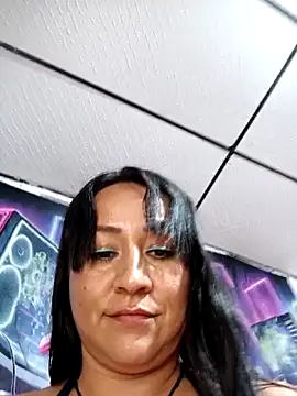 alondraabrown live sex cam