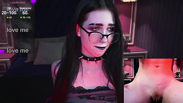 FetishForCassie's cam snapshot