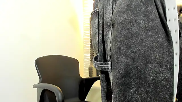 nero_reyd live sex cam