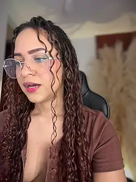 gretta_kler1's cam snapshot