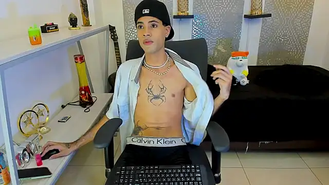 JacobBlackwell_'s cam snapshot