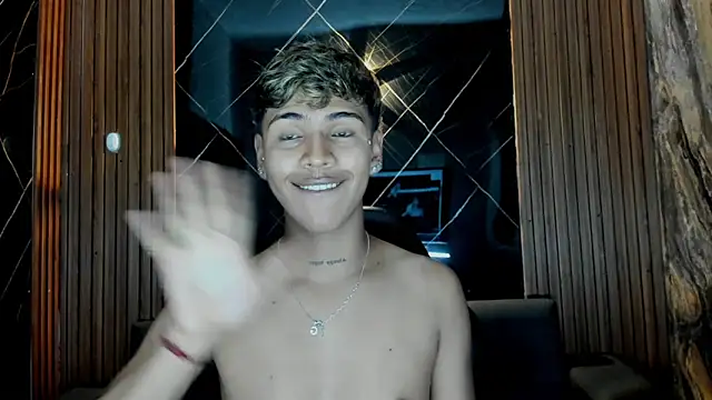 Timmy_Kiing_ live sex cam