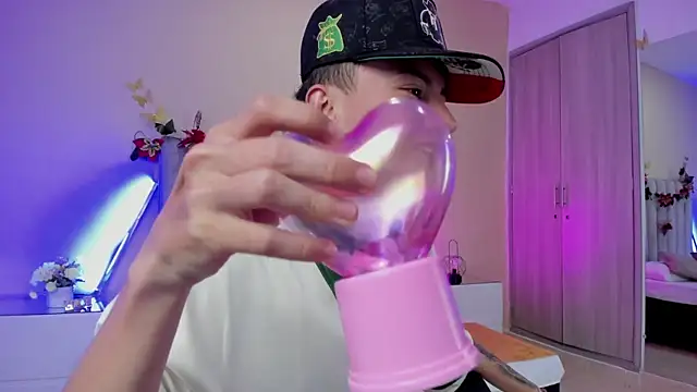 Nascary_Fox's cam snapshot