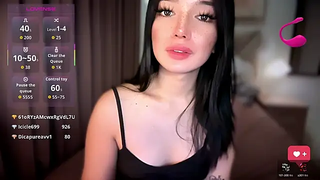 IvonnyBonita live sex cam