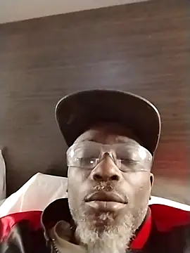 MRSTROKEIT7878 live sex cam