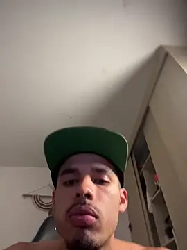 mateoleonee live sex cam