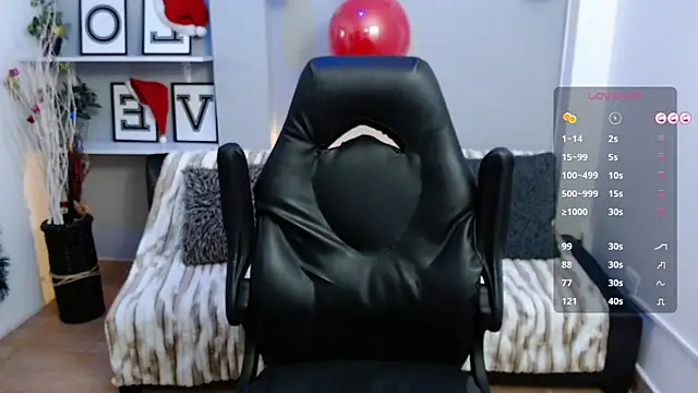 KendallWood_'s cam snapshot