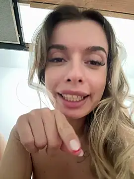 LollyShine's cam snapshot