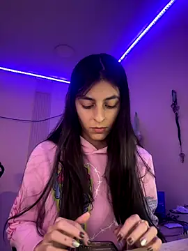 cristel_17's cam snapshot