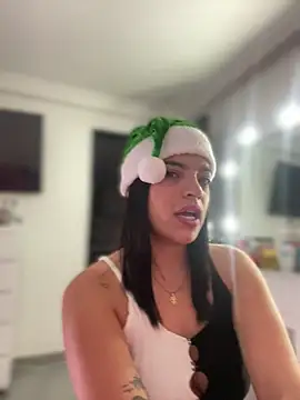 JuanitaMore01's cam snapshot