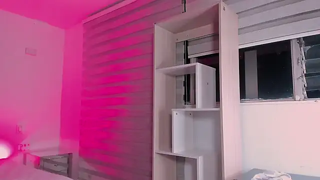 SofiaMillerr1_'s cam snapshot