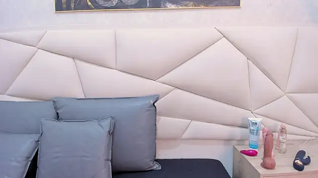 ValeriaJulio_'s cam snapshot