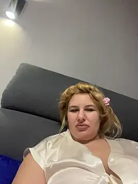 Passion-Blondy's cam snapshot