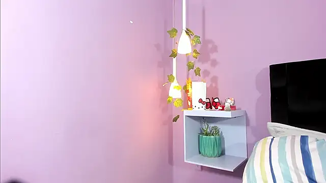 KendallWings's cam snapshot