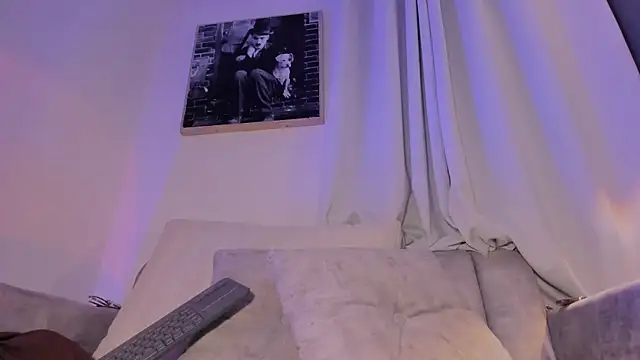 HannahDavis_'s cam snapshot