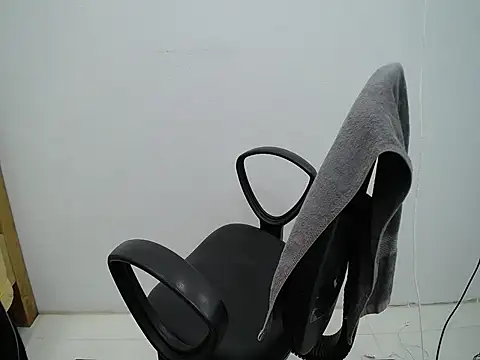 _Lady-'s cam snapshot