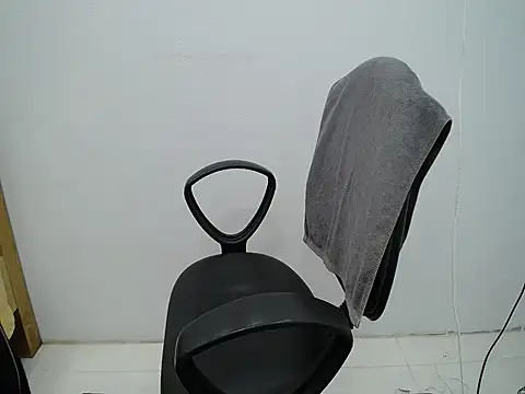 _Lady-'s cam snapshot