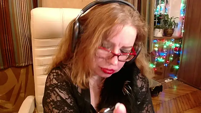 Miss_Tress's cam snapshot