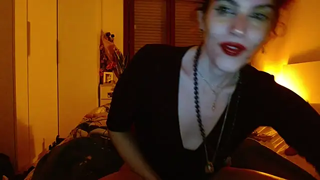 Regina_5's cam snapshot