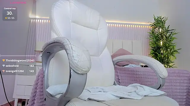 Alissa_piee's cam snapshot